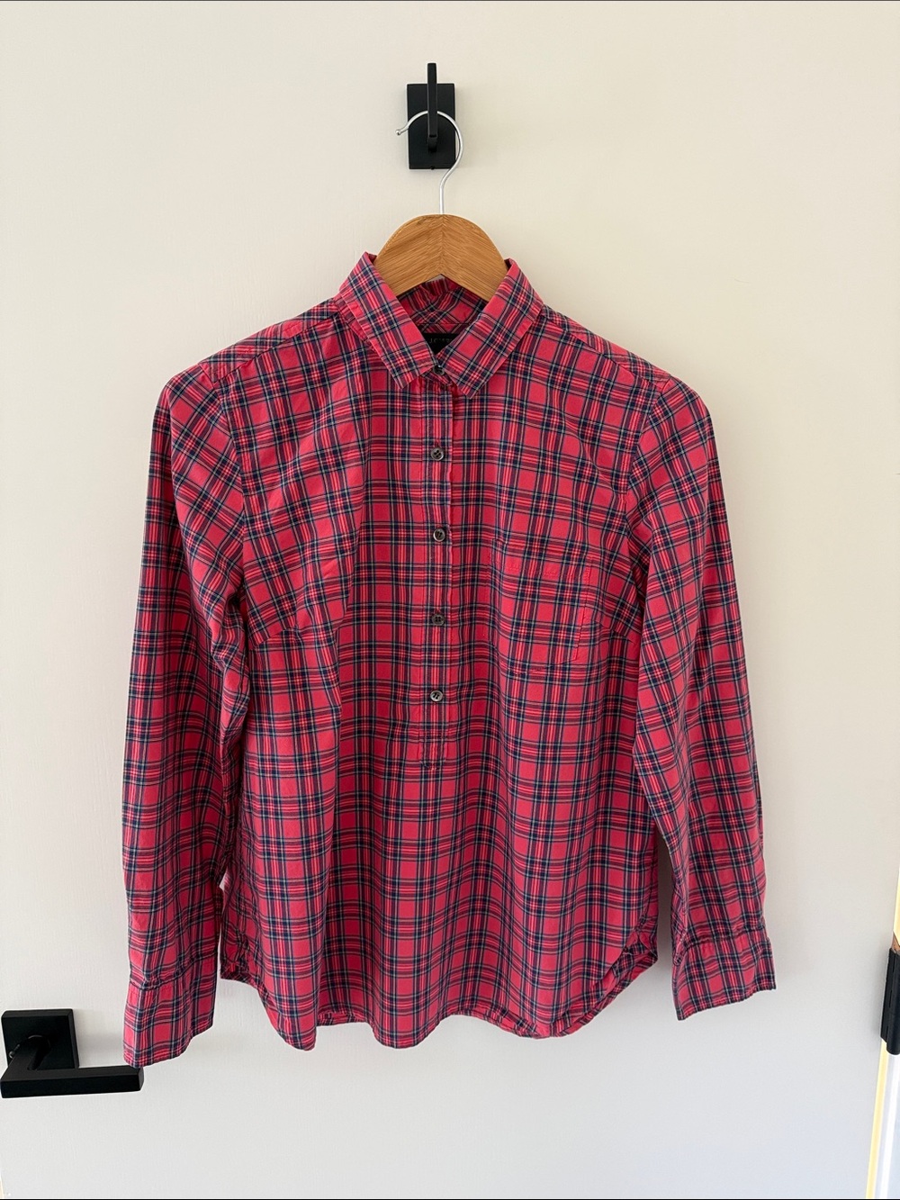 Women’s Jcrew red plaid button down